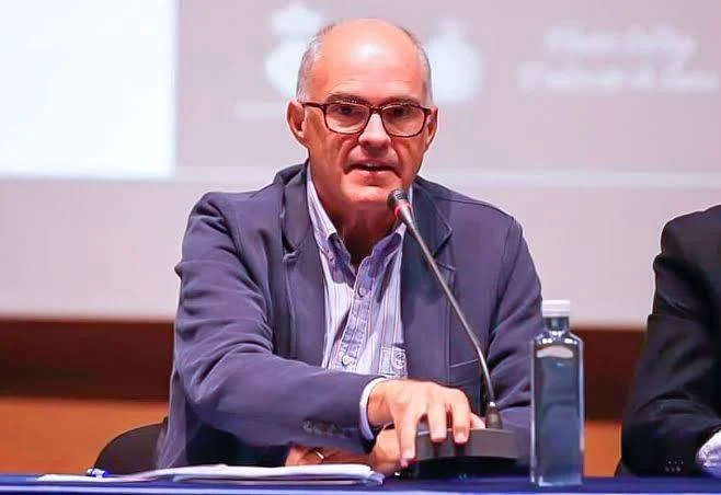 FERNANDO DE ROSA FERNANDO DE ROSA