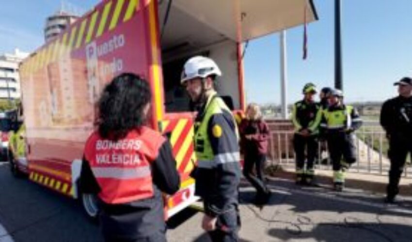 La alcaldesa de València, María José Catalá, Simulacro en La Torre