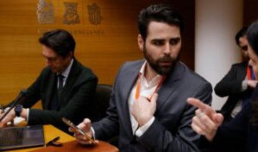 PLANTILLA FOTOS WEB esRadio (37)